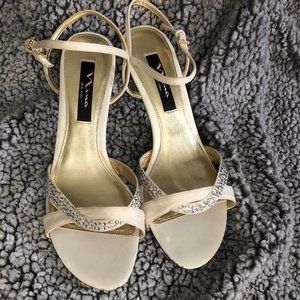 NINA NEW YORK SANDALS